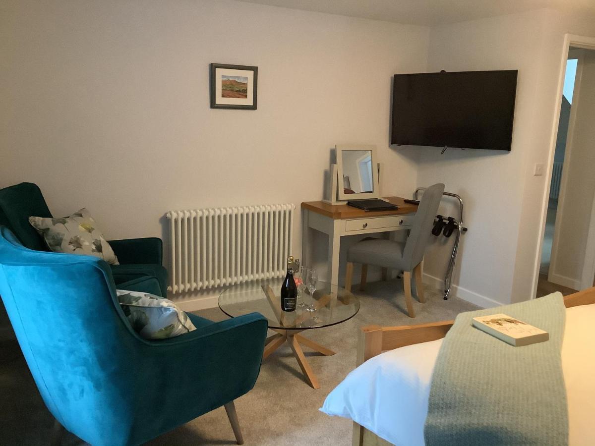 Hotel Little London Bed&Breakfast&Glamping pod Abercraf Exterior foto